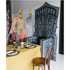 Seven Kingdoms Iron Throne Cardboard Stand-Up, 7ft