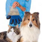 True Glove DeShedding Touch Glove for Gentle and Efficient Pet Grooming